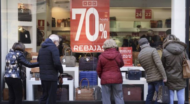 Rebajas: ¿Qué tan verdaderos son los descuentos en las tiendas?