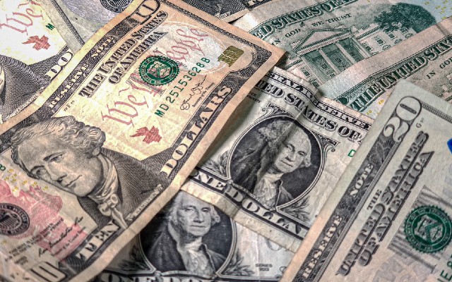 Descubre las diferencias entre el dólar estadounidense y dólar canadiense